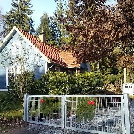 Waldhaeuschen *